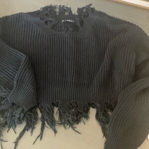 Black cropped sweater. One size.